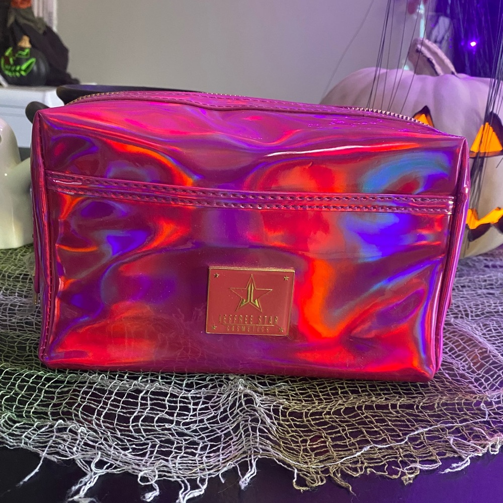 Makeup bag